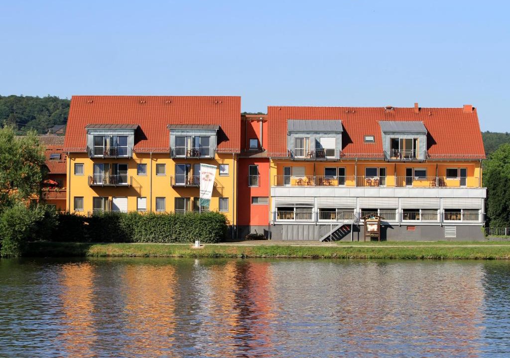 Kleinostheim Hotel | Gasthof Zum Schwanen
