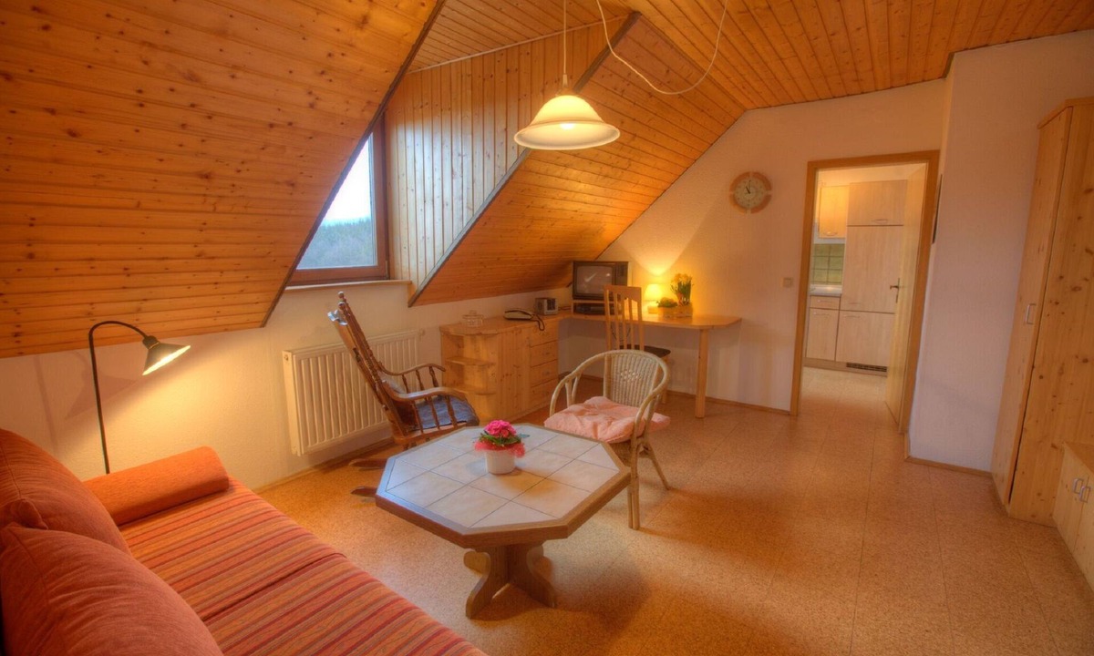 Sulzfeld Apartment | Gemütliche 45qm Ferienwohnung, viele Freizeit-und Erlebnisangebote, kostenfreies Parken und WLAN