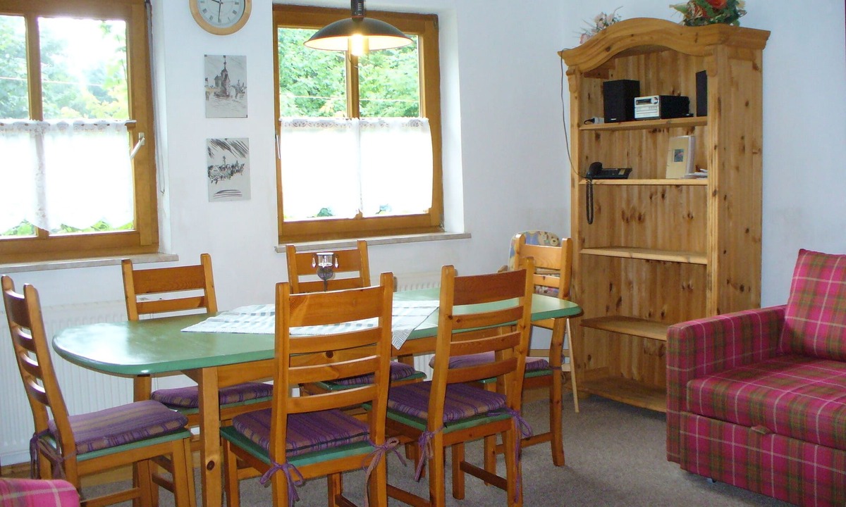 Marktrodach Apartment | Gemütliche Ferienwohnung (55qm) im Erdgeschoss in ruhiger Lage