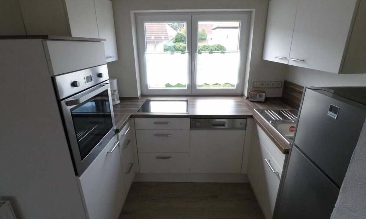 Koenigstein Apartment | Gemütliche Ferienwohnung (67m2) für 4 Pers. in Kürmreuth