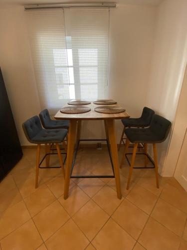 Ramersdorf Apartment | Gemütliche Handwerkerwohnung