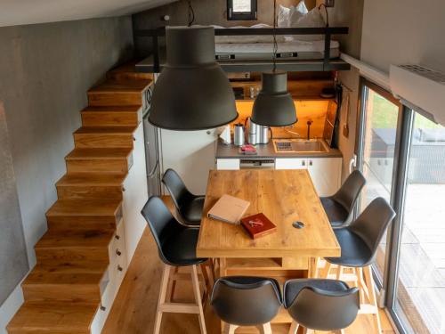 Buhlau House | Gemütliches Tiny House zwischen zwei Naturteichen - Kamin, Terrasse & Natur pur