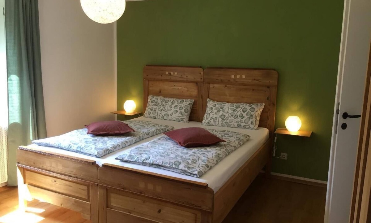 Bayerisch Eisenstein Apartment | Geschmackvoll eingerichtete Ferienwohnung mit Blick auf den Arber