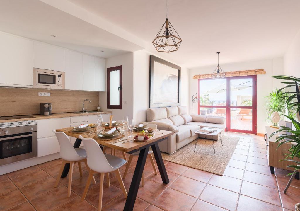 San Felipe Apartment | Giraud II - Beachfront - Pool - 46 m2 Terrace