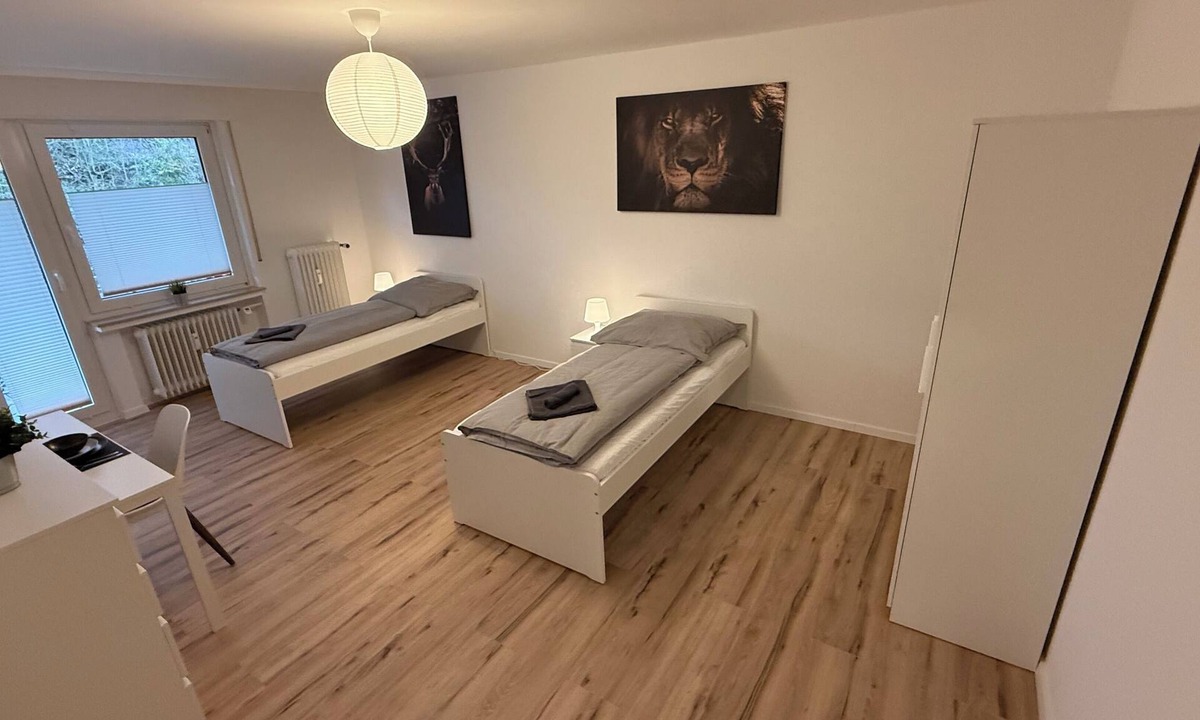 Luedenscheid Apartment | GNA02.02 - Apartment with 4 beds, modern kitchen, balcony & parking space