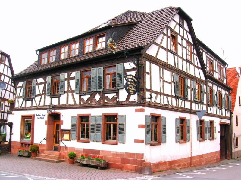 Laudenbach Hotel | Goldner Engel, Restaurant - Hotel - Metzgerei