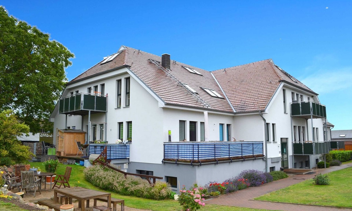 Alt Reddevitz Apartment | Höftresidenz - Cabin 11: 59m², 2-room, 4 pers., terrace, WLAN, dog