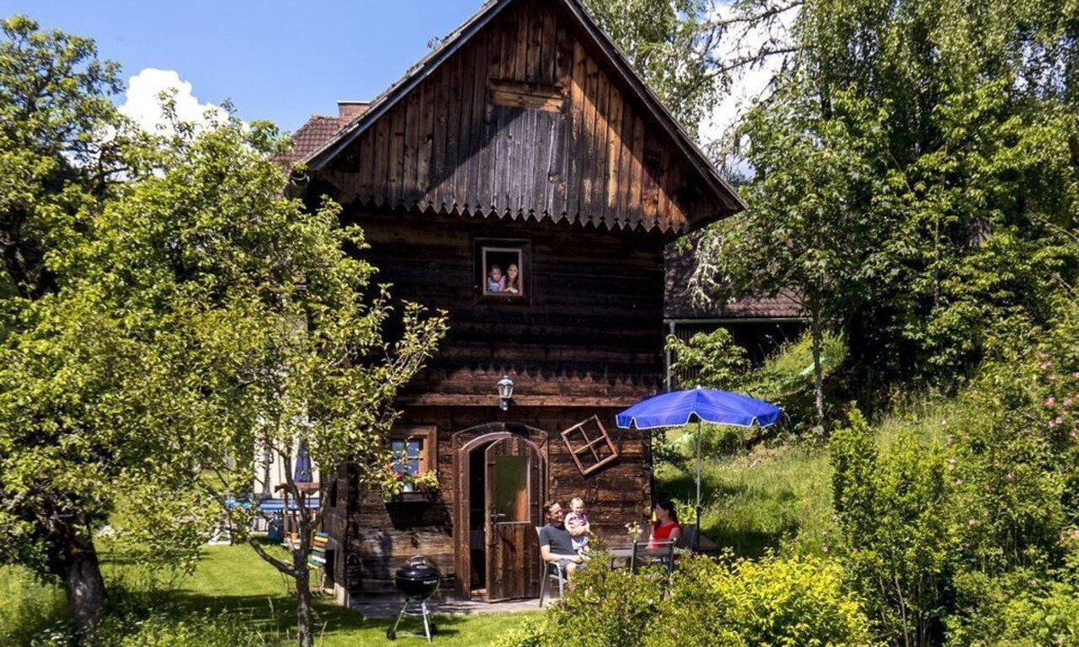 Sankt Egidi House | Hütte Knusperhäuschen - guest house family Mandl