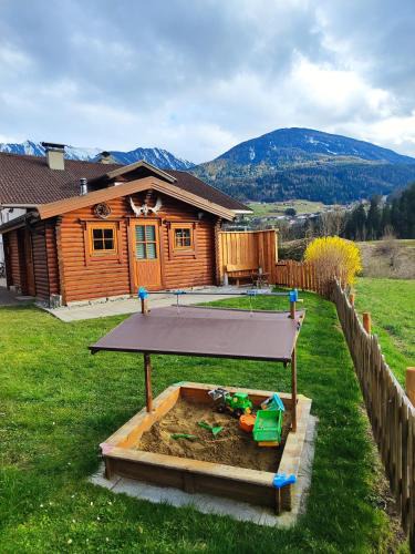 Karres Ski Chalet | Harrys Blockhütte