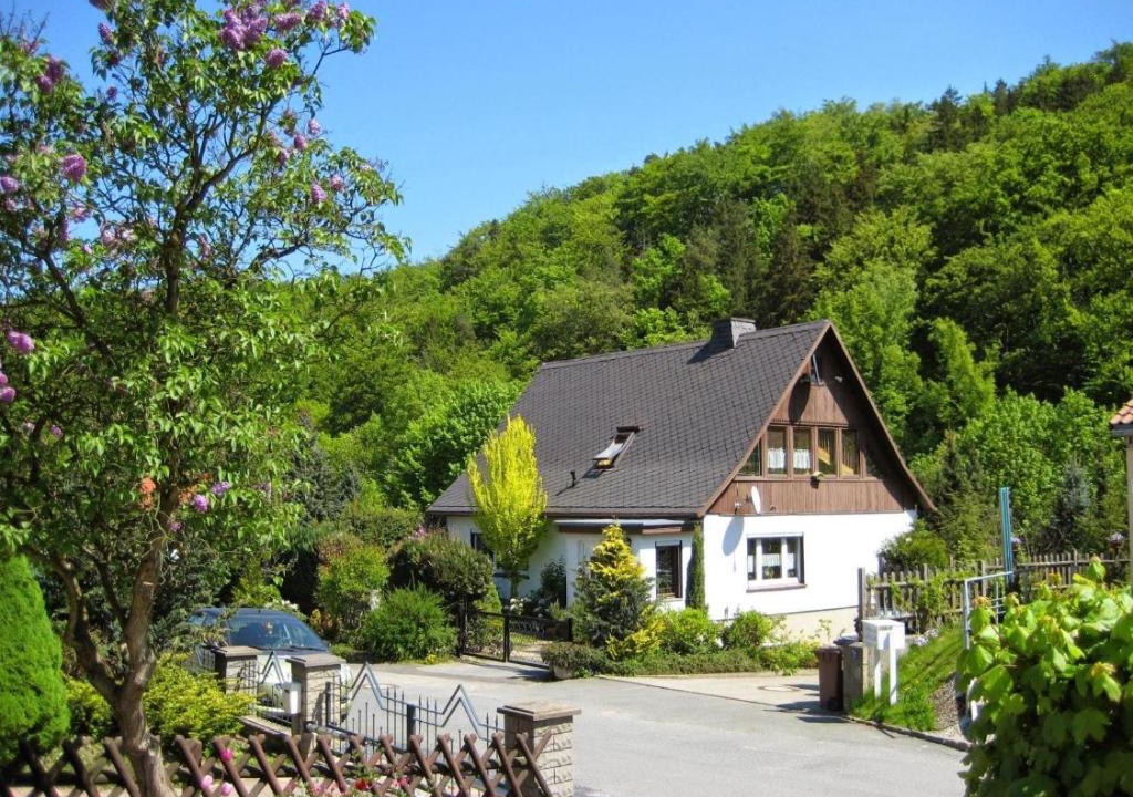 Hainsberg Apartment | Haus Am Waldrand