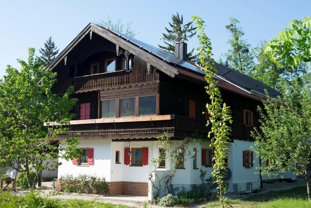 Unterwoessen Apartment | Haus an der Kräuterwiese