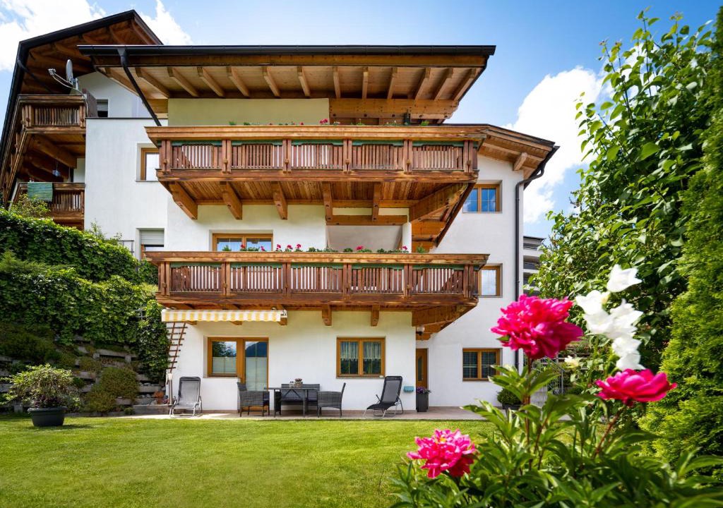 Wenns Apartment | Haus Ausblick
