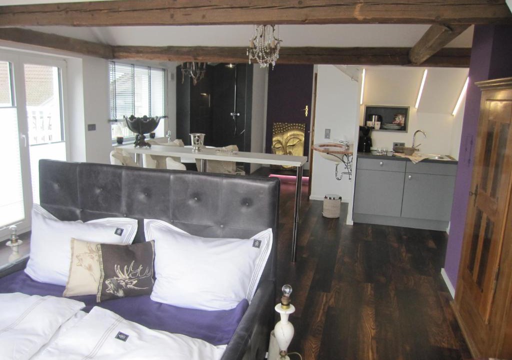 Unsleben Apartment | Haus Grünewald Unsleben