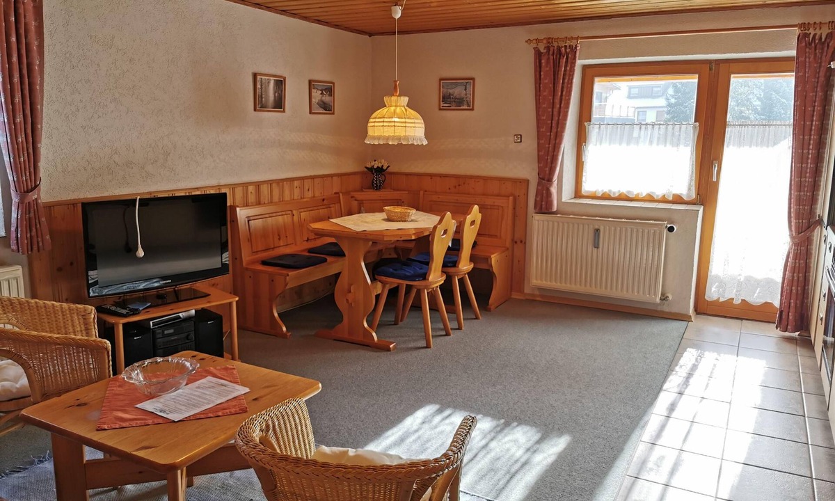 Haidmuhle Apartment | Haus Haidweg Wohnung 3 - 2 Zimmer, ca. 50 qm für 2-4 Personen im 1. Obergeschoss mit Balkon
