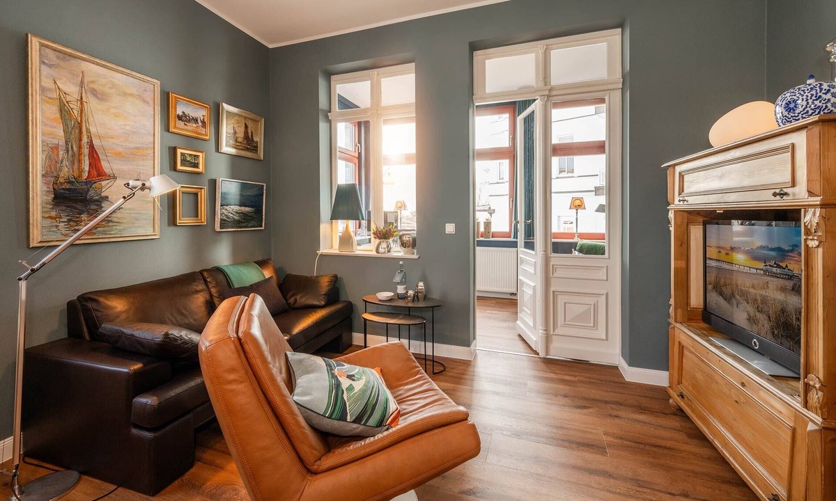 Ahlbeck Apartment | Haus Meerblick 11 - Relaxation & workation a stone's throw from the beach