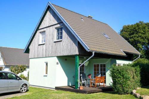 Kaegsdorf House | Haus Seestern & Haus Seemöwe mit Sauna, Kamin und Garten