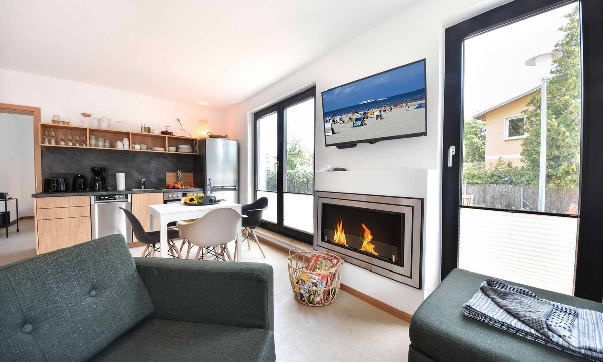 Seebad Bansin Apartment | Haus Sonnenlauf apartment south - with sauna and fireplace