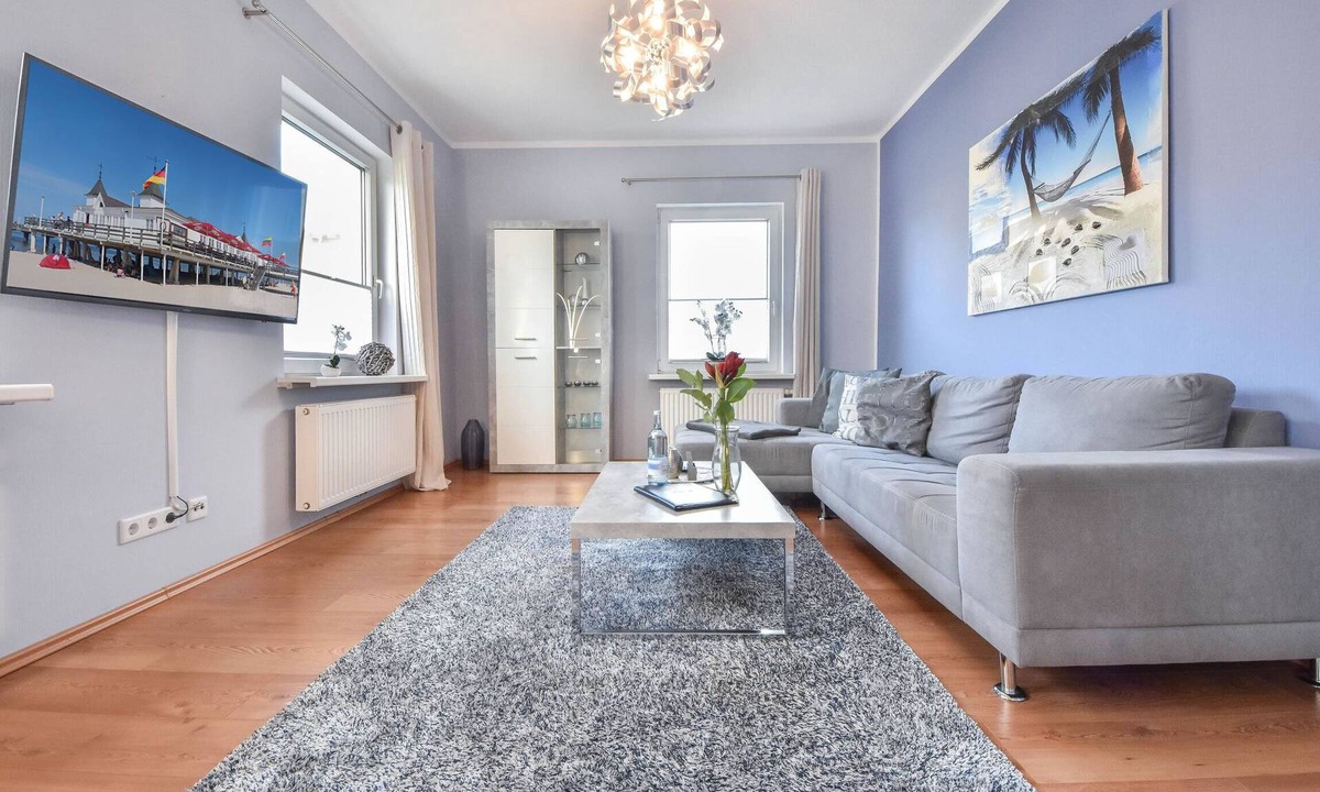 Ahlbeck Apartment | Haus Thalia 2 Strandläufer - vacation apartment near the beach with terrace