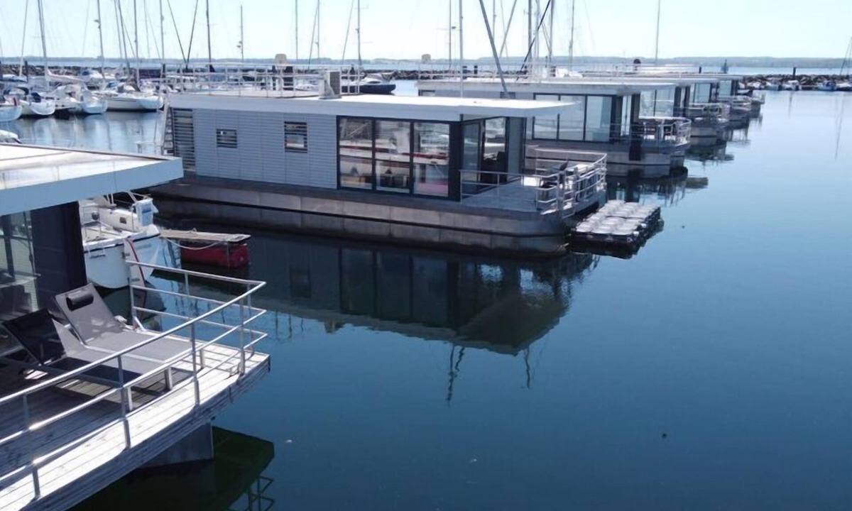 Tarnewitz Boat Rental | Hausboot in Boltenhagen