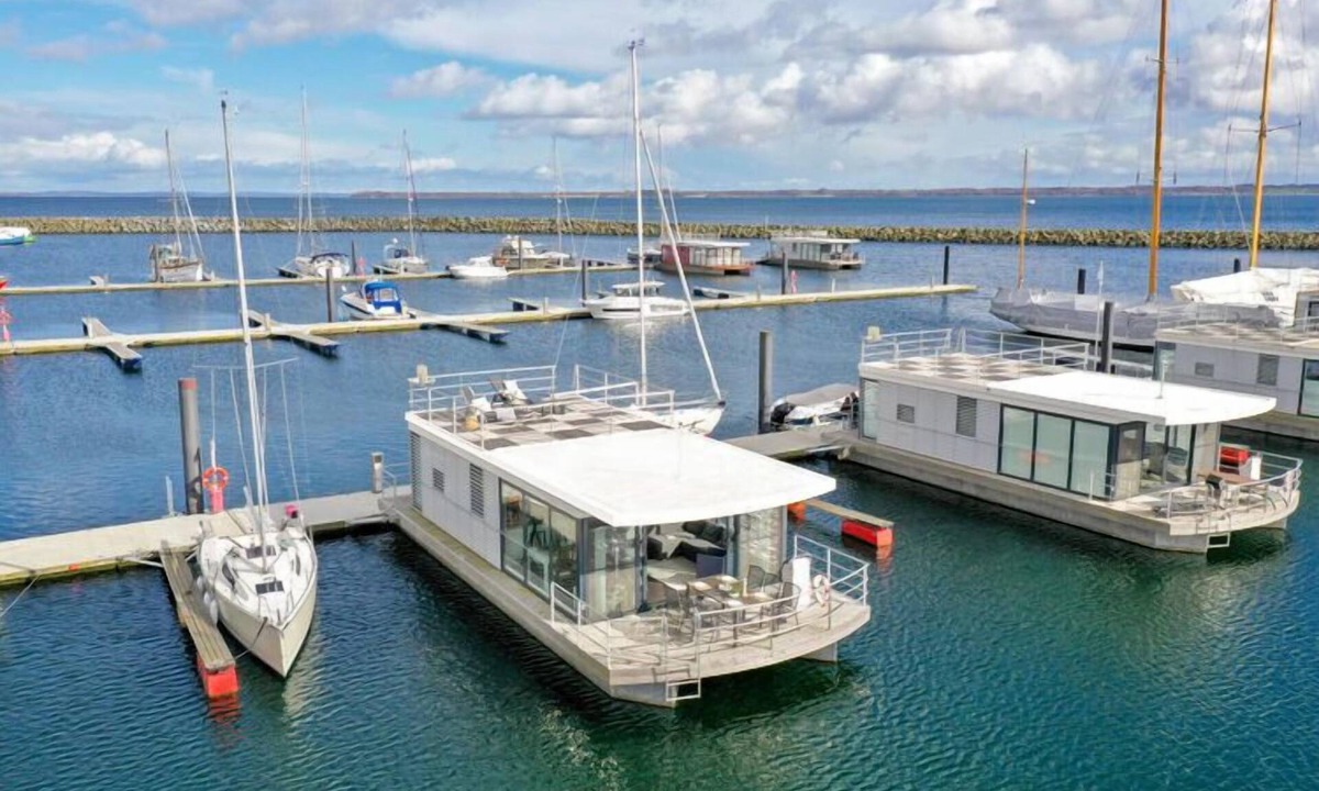 Boltenhagen Boat Rental | Hausboot in Boltenhagen