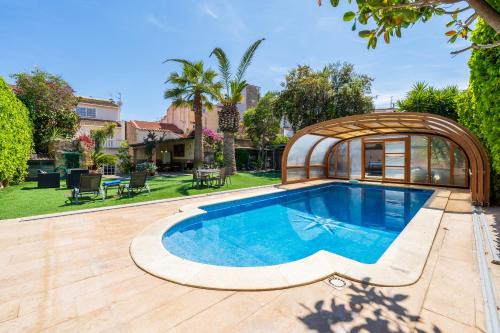 Vilanova I la Geltru House | Hauzify I Casa Heura