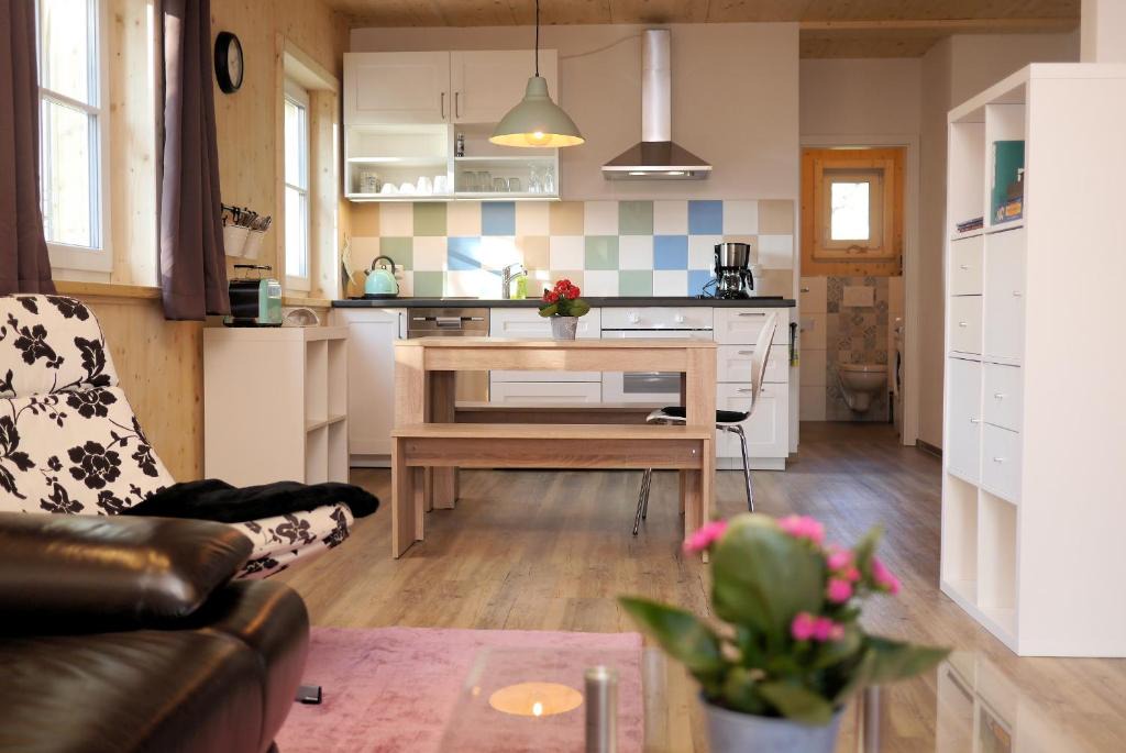 Linden Apartment | Heidis Ferienwohnung