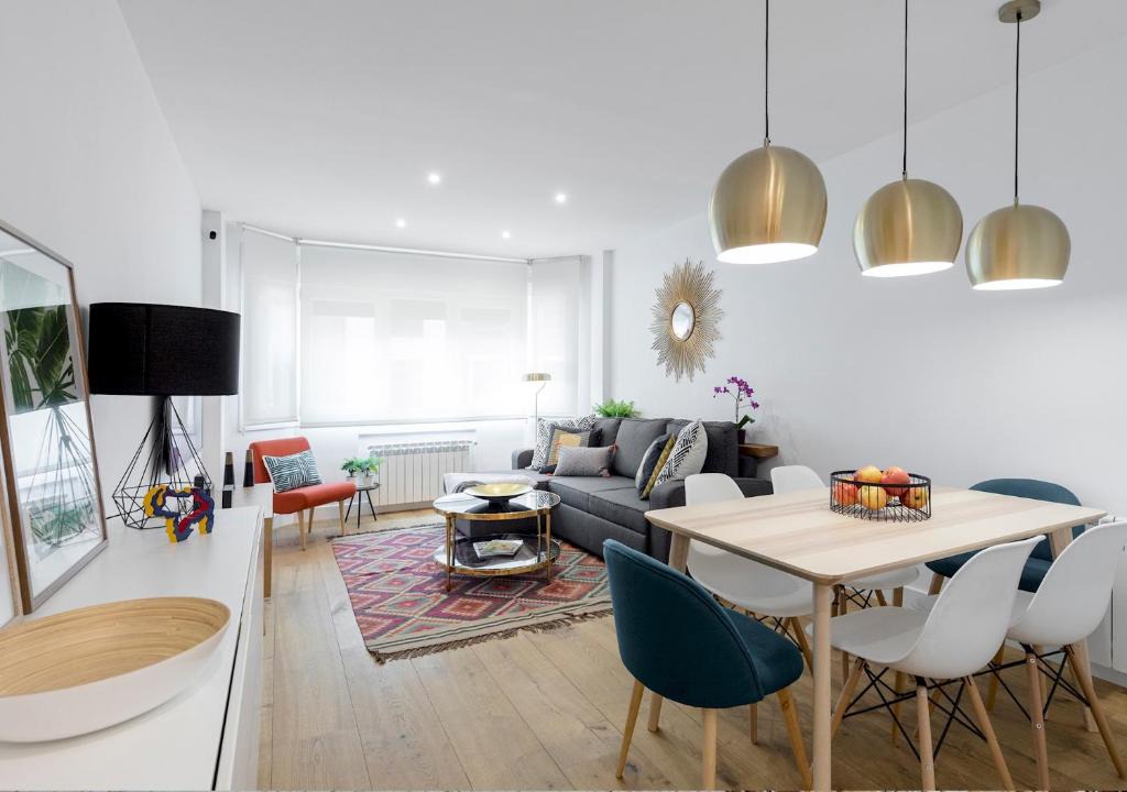 Goya Apartment | Hermosilla Apartment by Flatsweethome