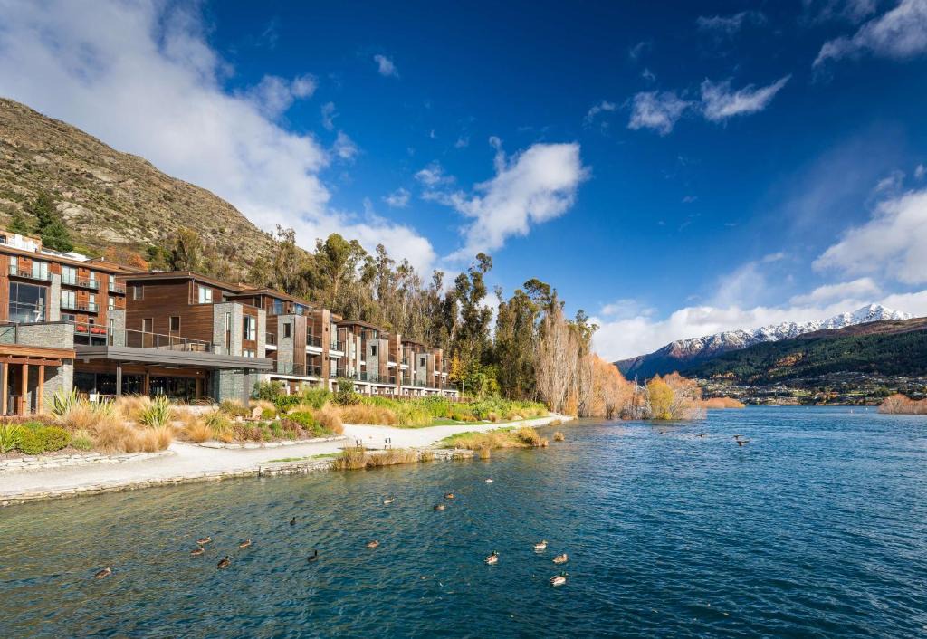 Kelvin Heights Resort | Hilton Queenstown Resort & Spa