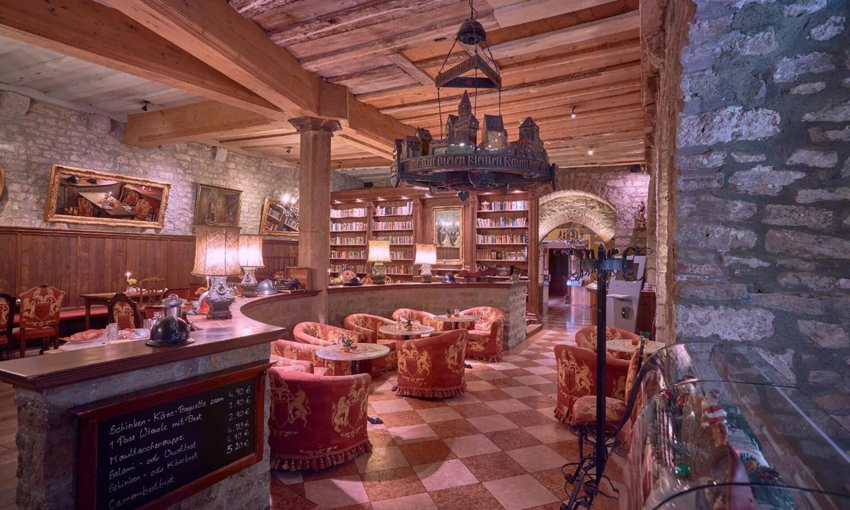 Rothenburg Old Town Hotel | Historik Hotel Gotisches Haus