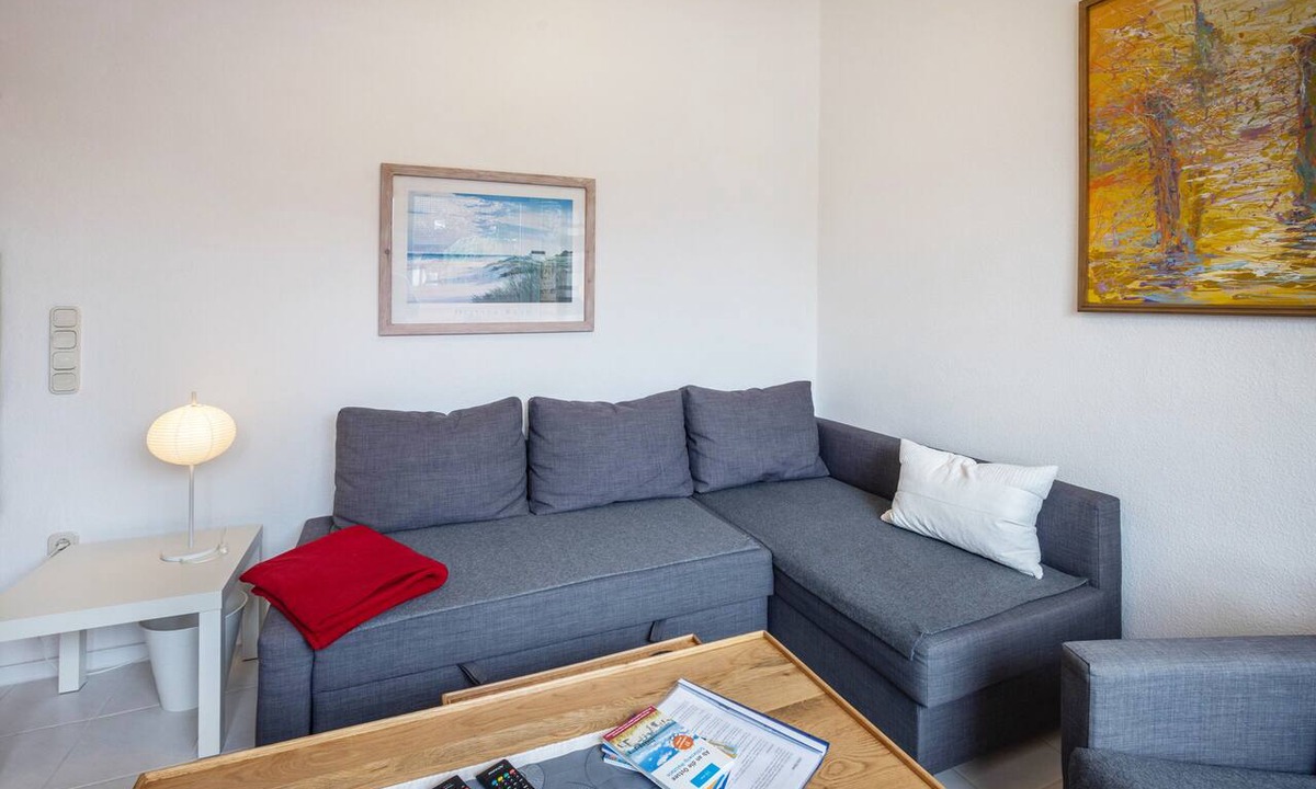 Sereetz Apartment | Holiday Apartment 'An der Ostsee' with Private Terrace