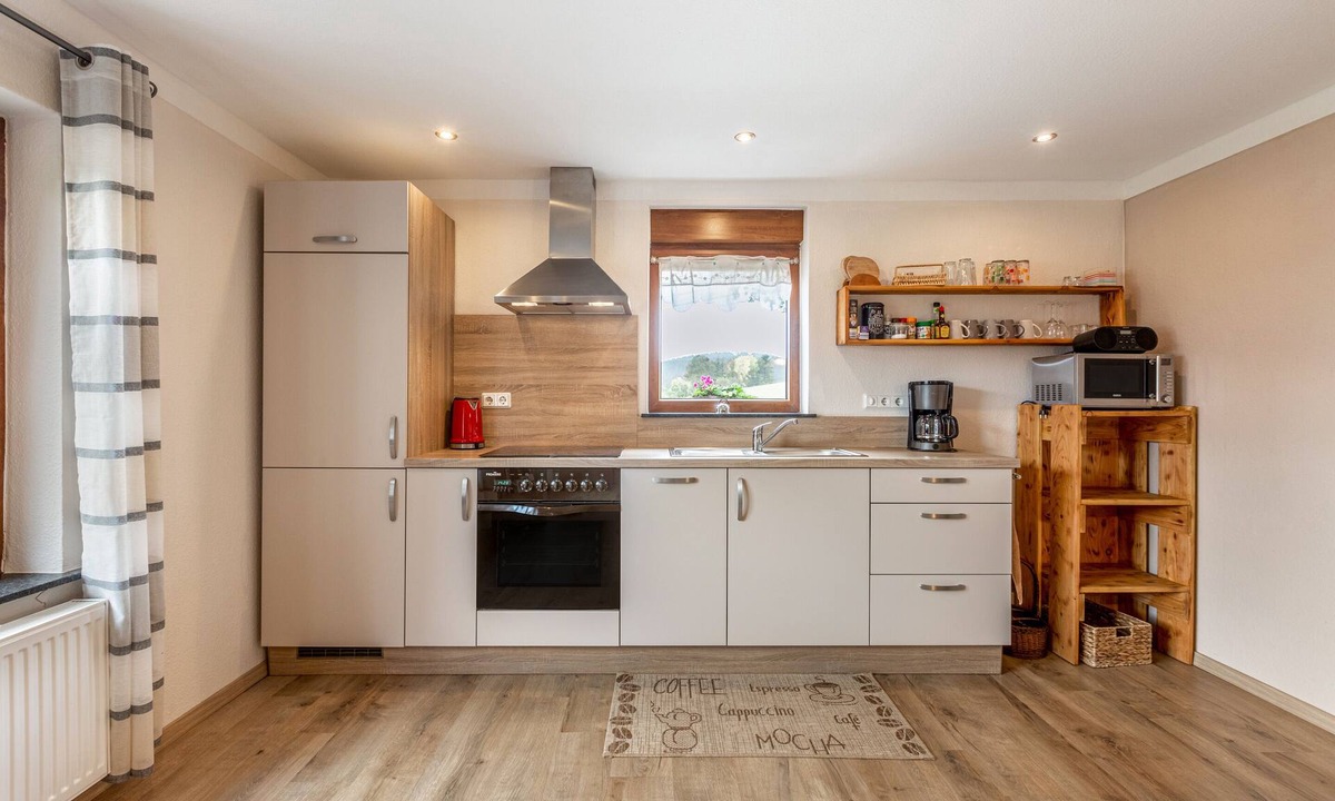 Rahrbach Apartment | Holiday Apartment "Dömer" with Mountain View, Private Terrace & Wi-Fi