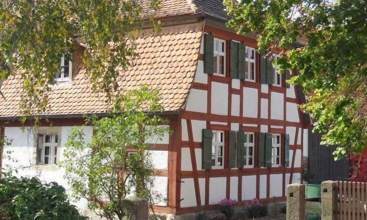 Holiday Windsheim Persons Bedrooms | Ickelheim