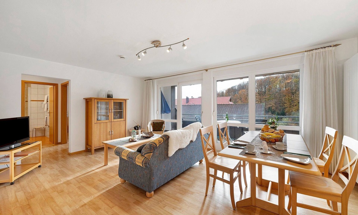 Biederbach Apartment | Holiday Apartment 'Waldblick' with Balcony and Wi-Fi