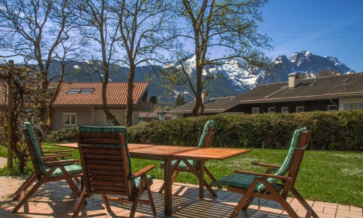 Garmisch-Partenkirchen House | Holiday apartment Zugspitze