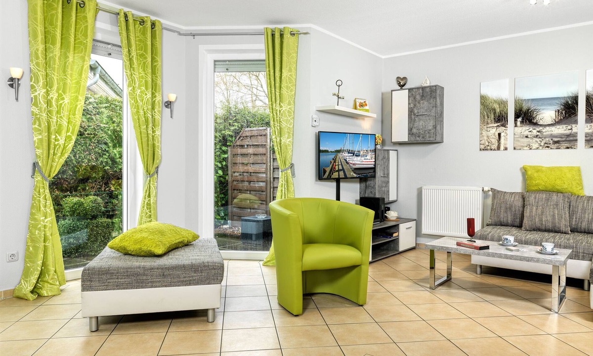 Kaltenhof House | Holiday home Harmonie - Cozy, completely fenced holiday home in Kaltenhof.