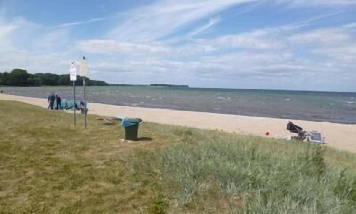Hohenkirchen House | Holiday home "Aaron "Close to the beach