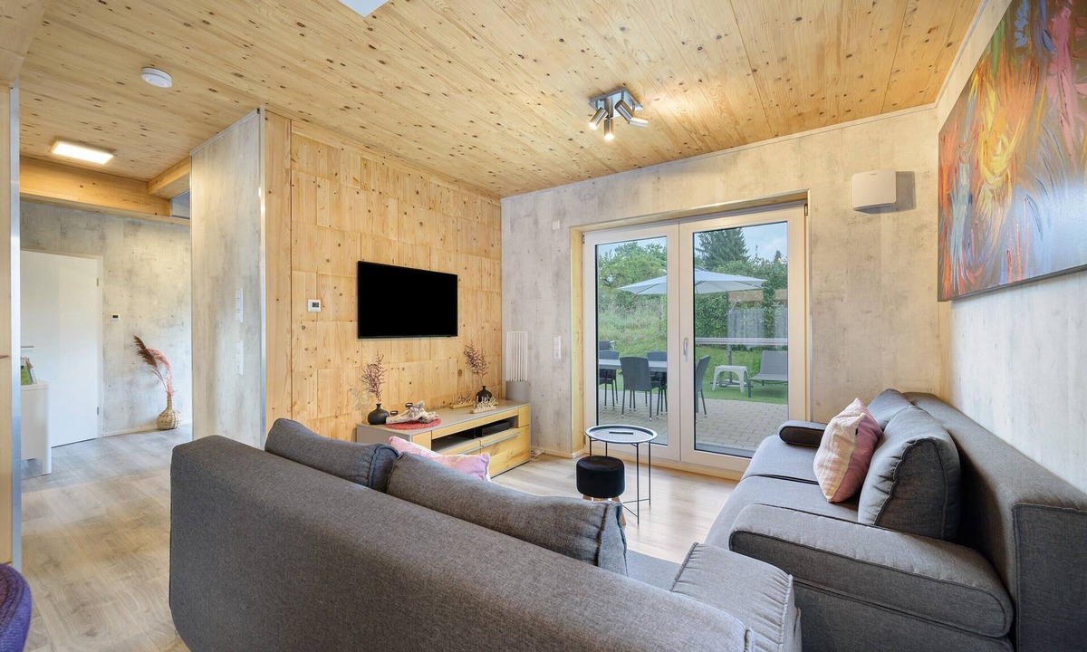 Dietersweiler House | Holiday Home for up to 6 Guests with Pool and Sauna