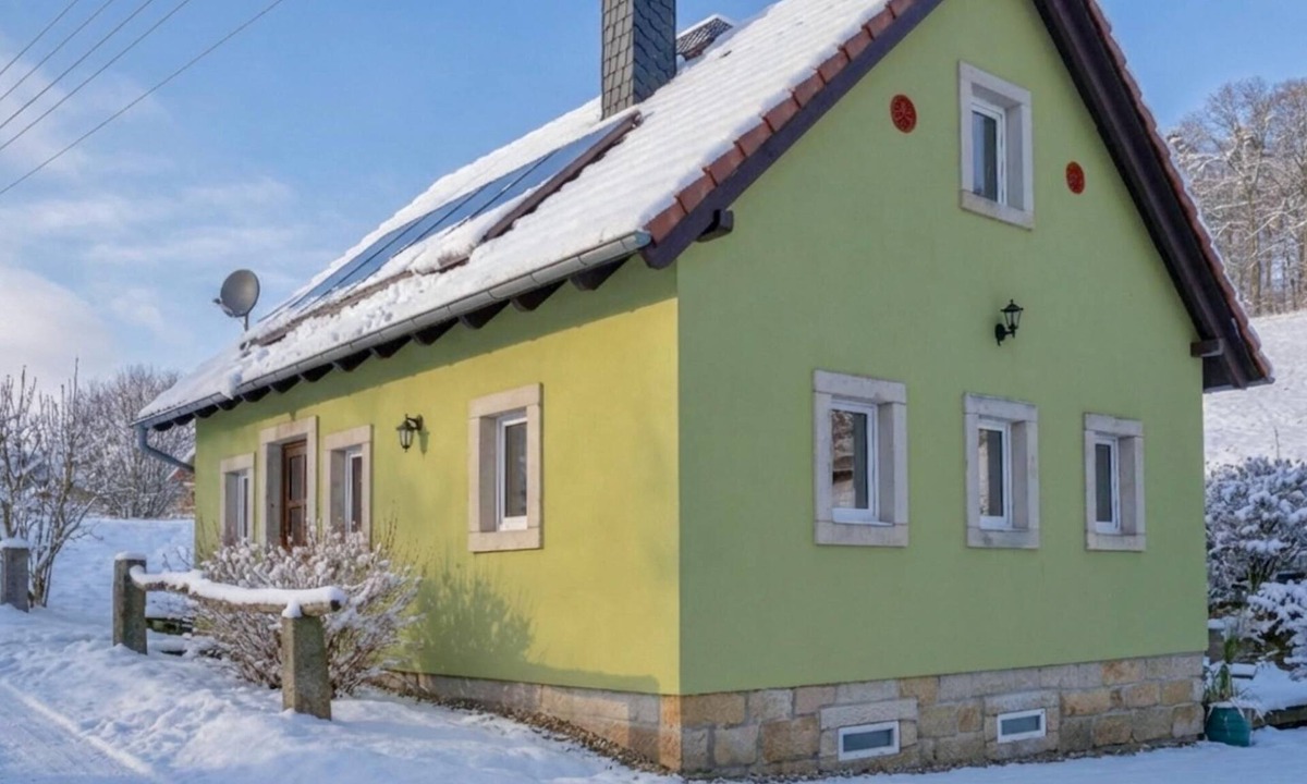 Lohsdorf House | Holiday home in Saxony with large sun terrace