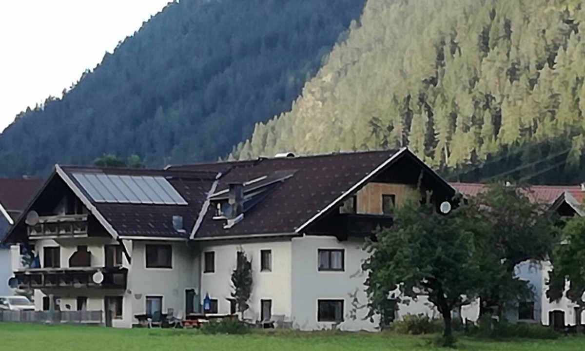 Bichlbach House | Holiday home with a view of the Zugspitze