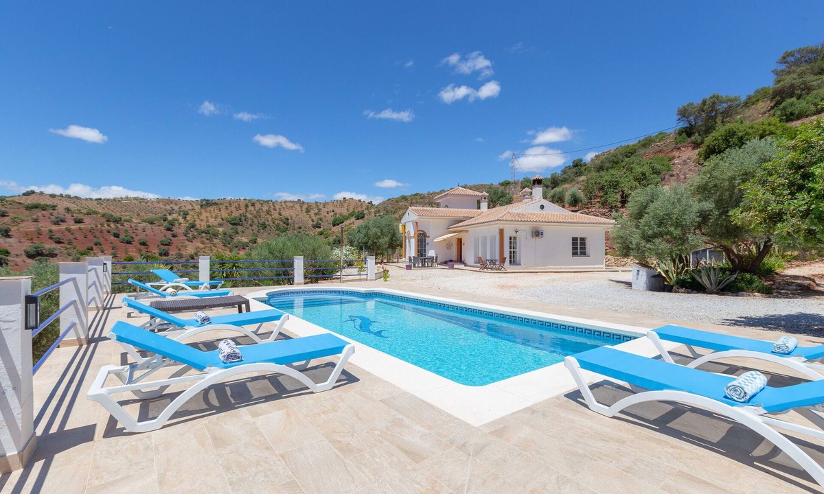 Almogia Villa | Holiday Villa 'Villa Meretseger' with Mountain View, Pool, Terraces & Wi-Fi