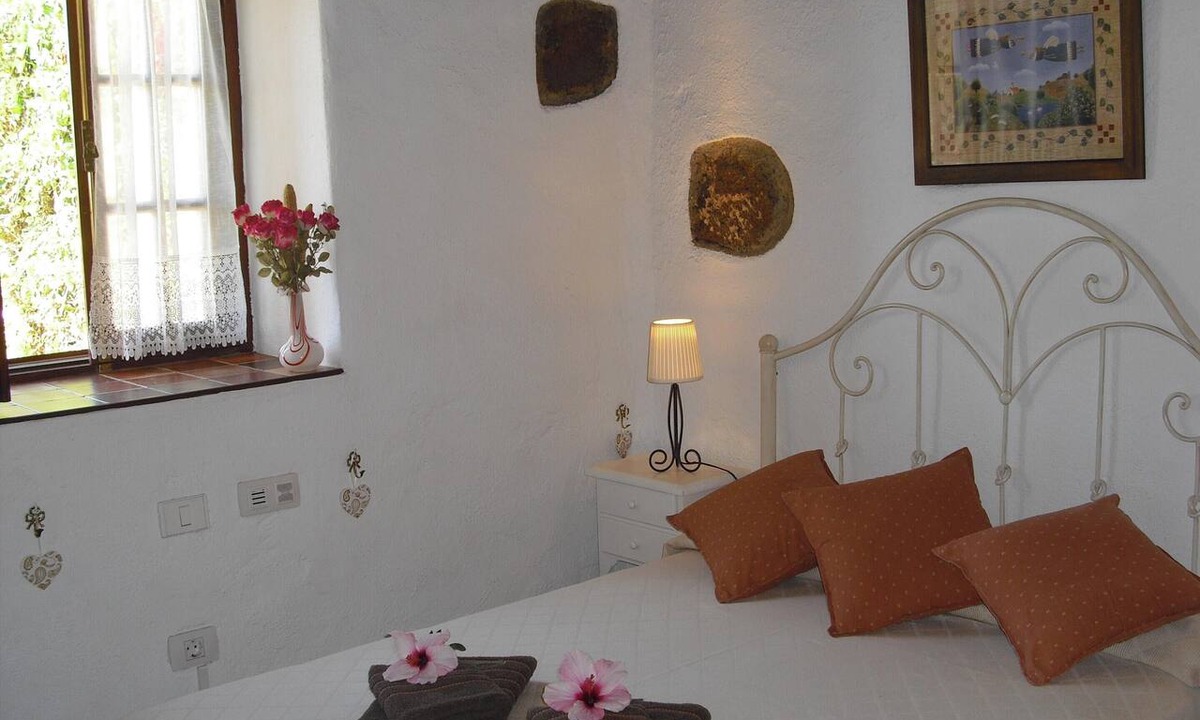 San Cristobal de La Laguna Apartment | Homerez - Cosy Apt, San Cristóbal de La Laguna.