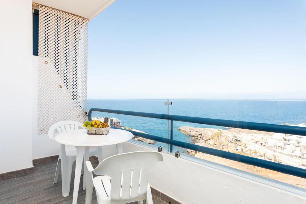 Playa Paraiso Apartment | Home2Book Ocean View Paradise with Pool