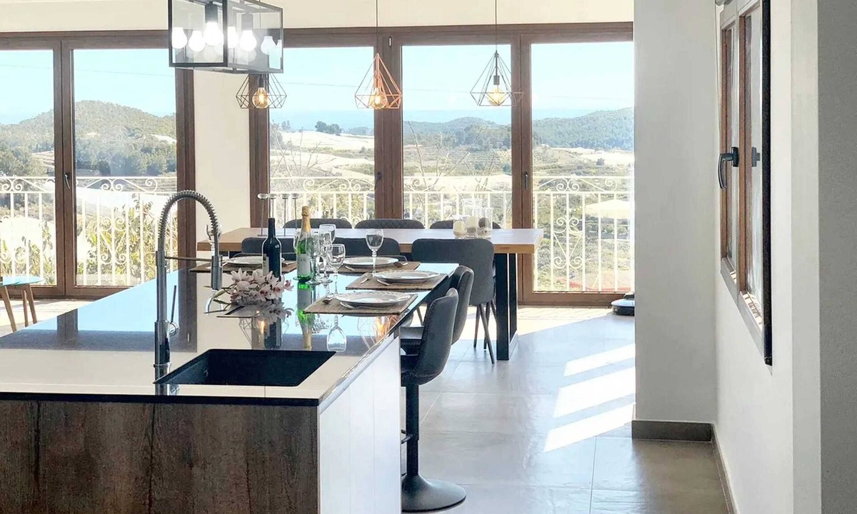 Callosa d' En Sarria Villa | Homerez - Villa in Callosa d'En Sarrià