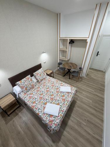 Barajas House | Hospedaje -Canal de Suez 11 B-Local