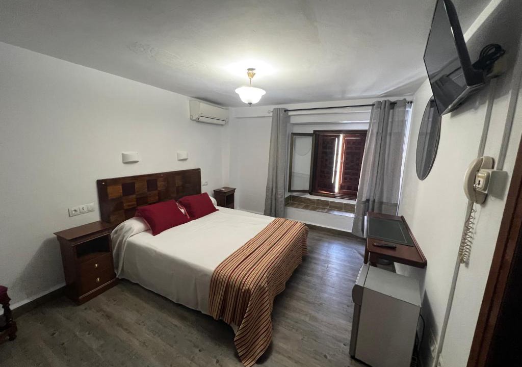 Antequera House | Hostal Colon Antequera