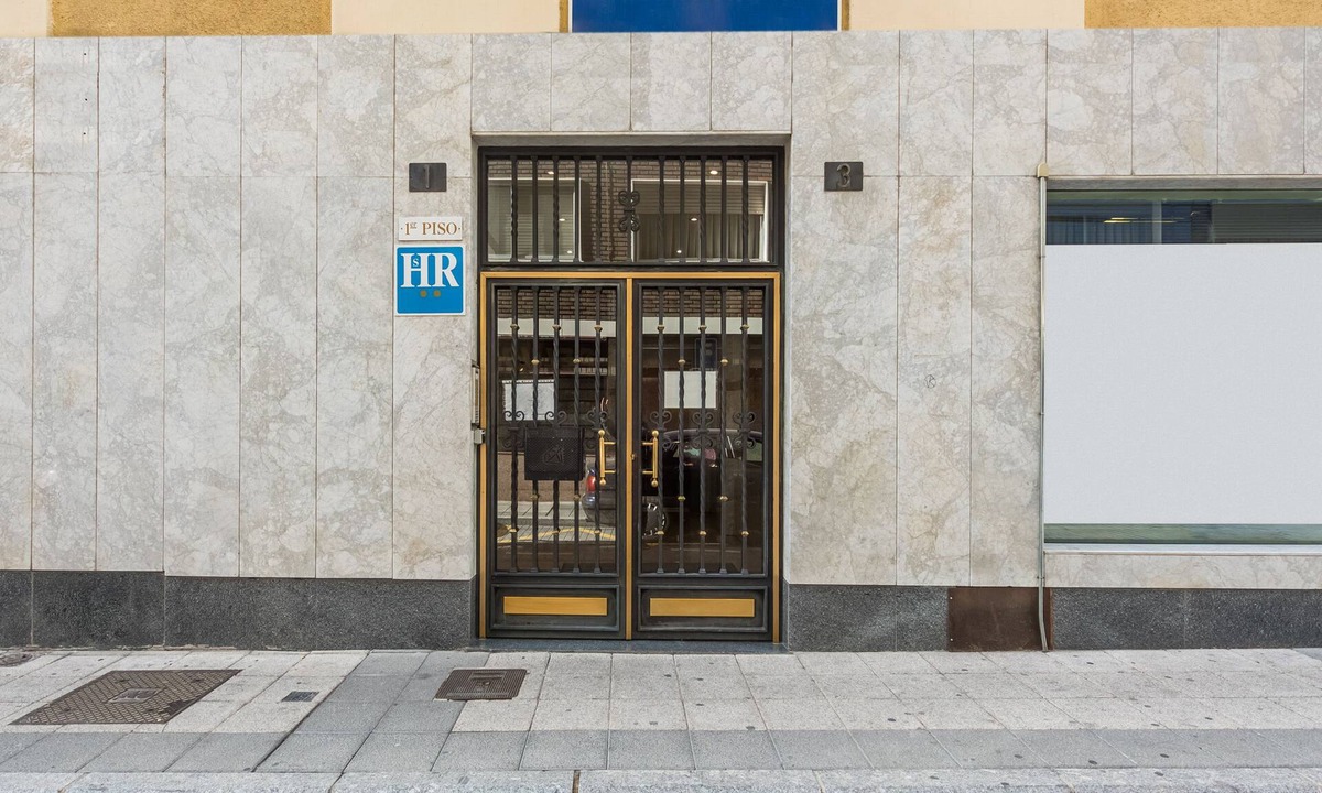 Oeste Hostel | Hostal Uria
