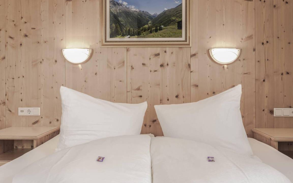 Soelden Hotel | Hotel ∙ 3 guests
