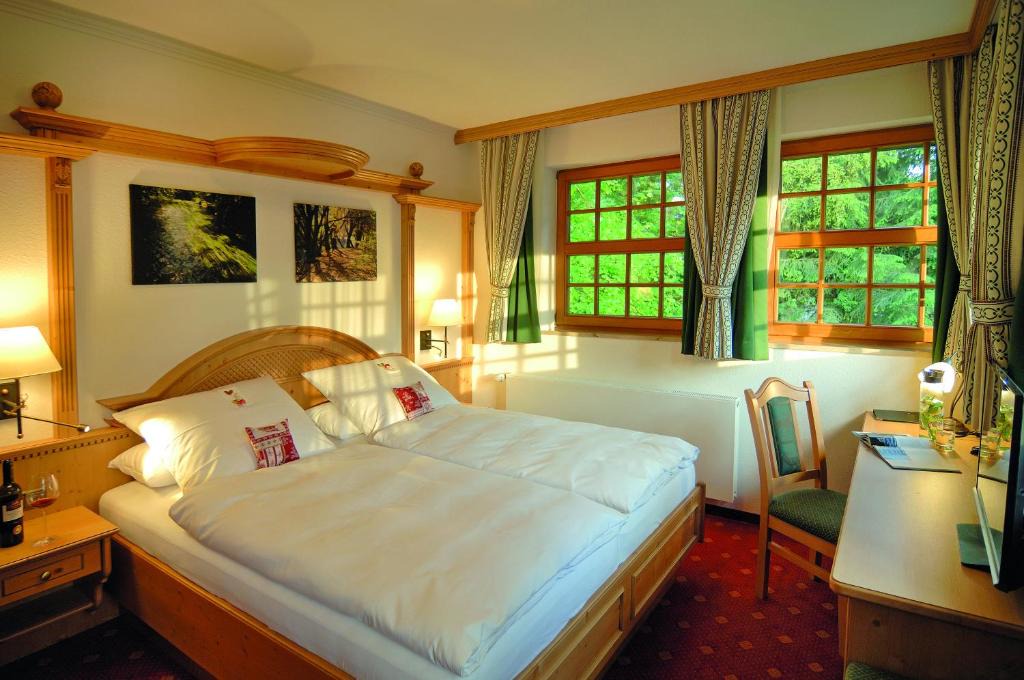 Gauting Hotel | Hotel Alpenhof - ruhige Wohlfühloase zwischen München, dem Fünf-Seenland und den Bergen, in S-Bahnnähe