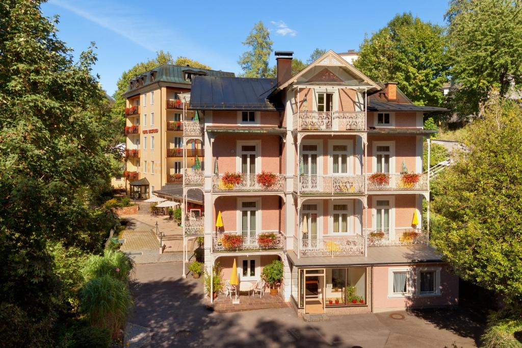 Gmain Hotel | Hotel Bergfried & Schönblick
