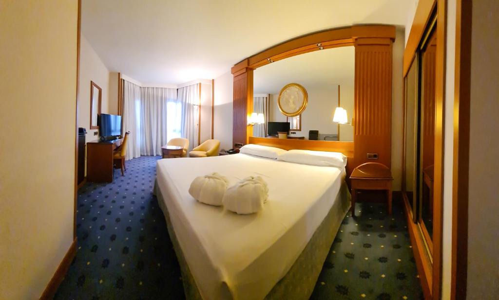 Logrono City Centre Hotel | Hotel los Bracos